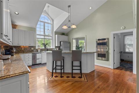 1008 Kimswick Manor Ct, Ballwin, MO 63011 photo 18