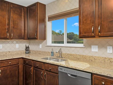 3056 Arbor Station Ct, Ballwin, MO 63021 photo 12