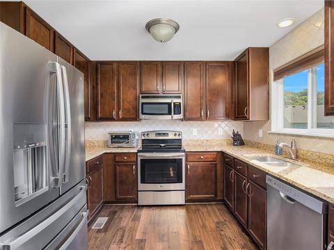 3056 Arbor Station Ct, Ballwin, MO 63021 photo 11