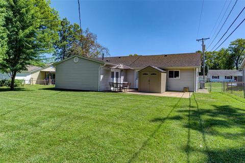 407 Saint John Dr, O'fallon, MO 63366 photo 10