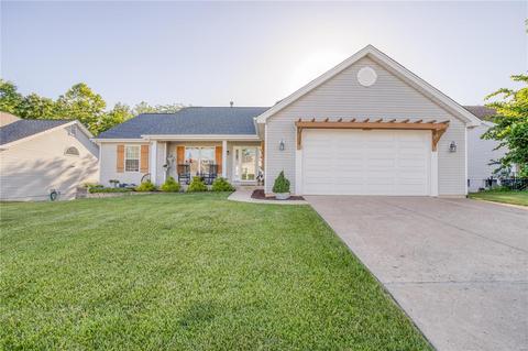 9 Royallbend Ct, O'fallon, MO 63368 photo 1