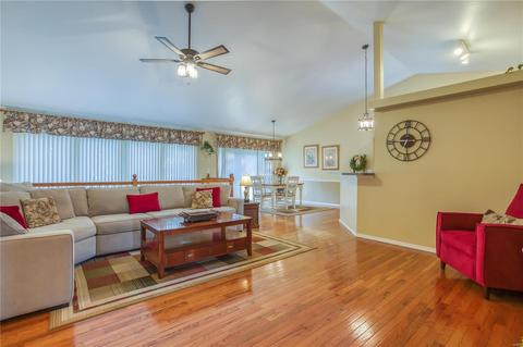9 Royallbend Ct, O'fallon, MO 63368 photo 15