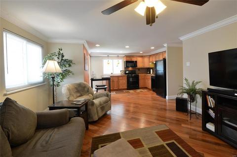 4350 Maroon Ct, Saint Louis, MO 63123 photo 4