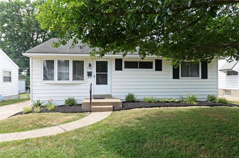 4350 Maroon Ct, Saint Louis, MO 63123 photo 3