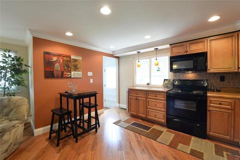 4350 Maroon Ct, Saint Louis, MO 63123 photo 8