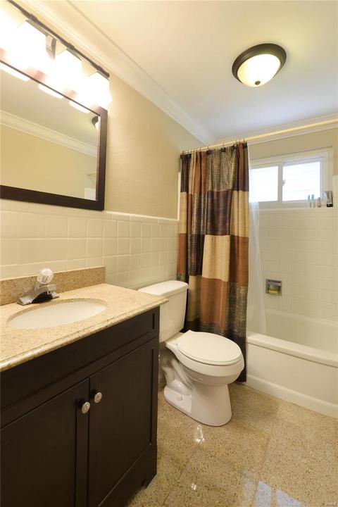 4350 Maroon Ct, Saint Louis, MO 63123 photo 13