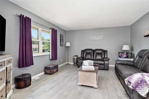 37 N Kern Dr, O'fallon, MO 63366 photo 6