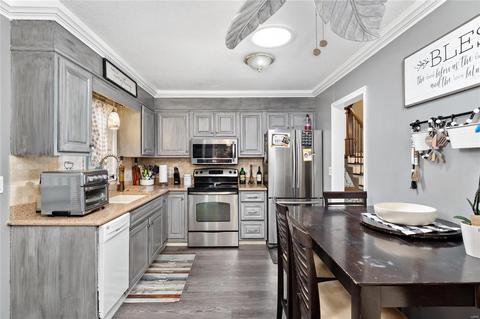 37 N Kern Dr, O'fallon, MO 63366 photo 8