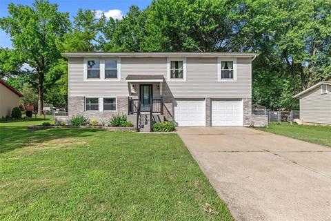 21 W Ofallon Dr, O'fallon, MO 63366 photo 3