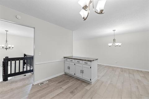 21 W Ofallon Dr, O'fallon, MO 63366 photo 14