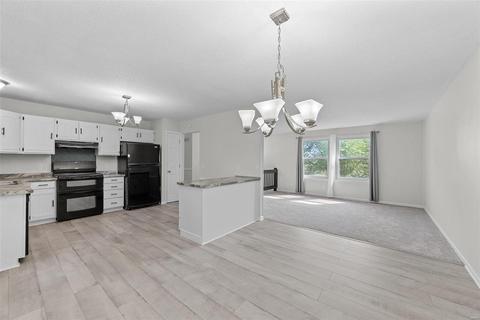 21 W Ofallon Dr, O'fallon, MO 63366 photo 10