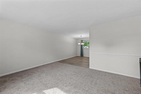 21 W Ofallon Dr, O'fallon, MO 63366 photo 6
