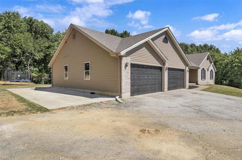 5 Redwing Ct, O'fallon, MO 63366 photo 2