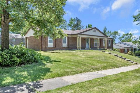 1024 Amsterdam Dr, Ballwin, MO 63011 photo 17