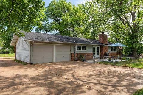 423 Iron Lantern Dr, Ballwin, MO 63011 photo 7