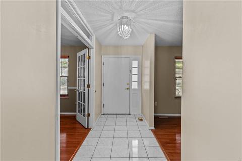 825 Justerini Dr, Ballwin, MO 63011 photo 5