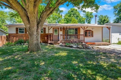 19 Marveline Dr, Saint Charles, MO 63304 photo 1