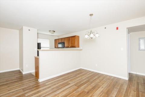 2102 Spring Creek Ln, O'fallon, MO 63368 photo 5