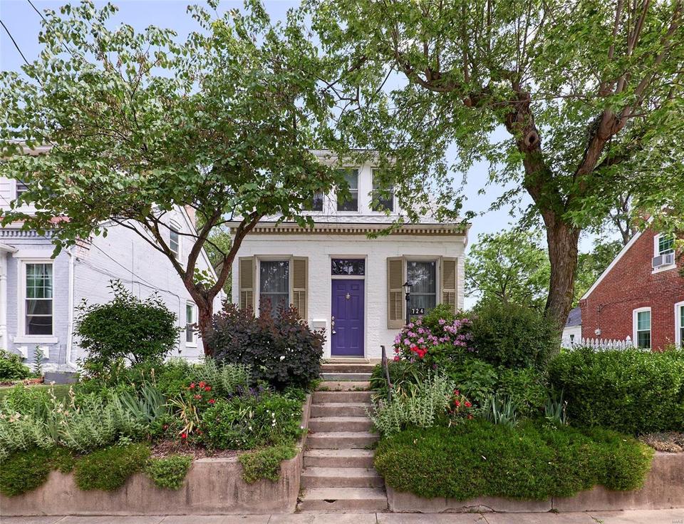 724 Adams St, Saint Charles, MO 63301 19 Photos Movoto