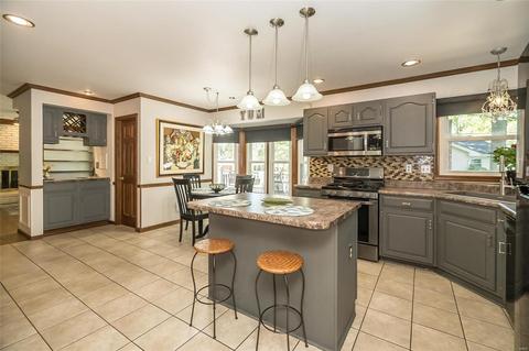 501 Hatteras Dr, Ballwin, MO 63011 photo 30