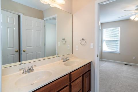 752 Emerald Oaks Ct, Eureka, MO 63025 photo 33