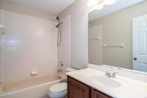 752 Emerald Oaks Ct, Eureka, MO 63025 photo 37