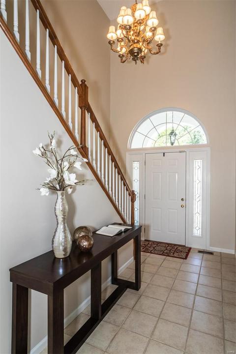 752 Emerald Oaks Ct, Eureka, MO 63025 photo 3