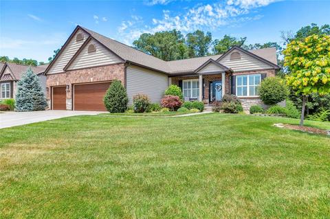 102 Desert Willow Ct, Wentzville, MO 63385 photo 2