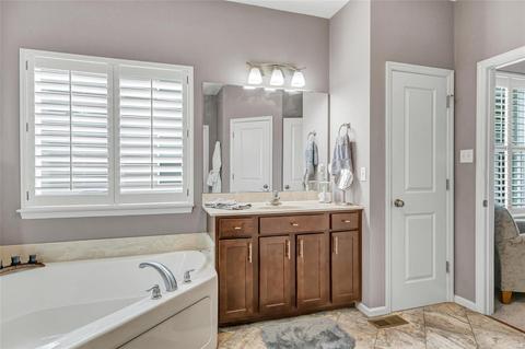102 Desert Willow Ct, Wentzville, MO 63385 photo 29