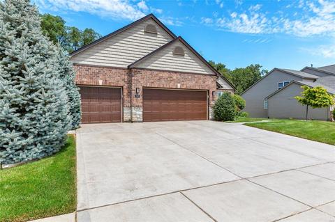 102 Desert Willow Ct, Wentzville, MO 63385 photo 3