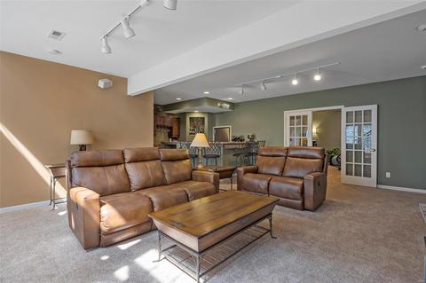 538 Castle Ridge Dr, Ballwin, MO 63021 photo 59