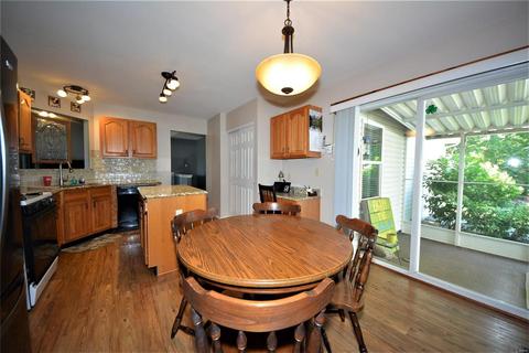1428 Chambers Dr, O'fallon, MO 63366 photo 12