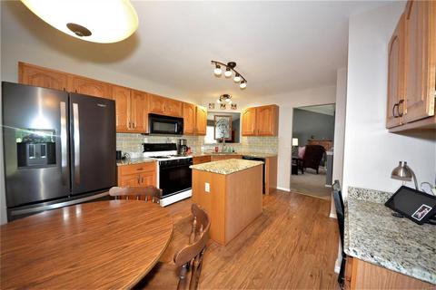 1428 Chambers Dr, O'fallon, MO 63366 photo 11