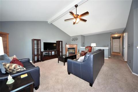 1428 Chambers Dr, O'fallon, MO 63366 photo 5