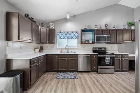 559 Elm Crossing Ct, Ballwin, MO 63021 photo 10