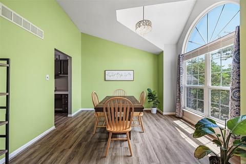 559 Elm Crossing Ct, Ballwin, MO 63021 photo 17
