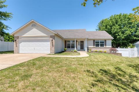 1477 Washingtons Crossing Dr, O'fallon, MO 63366 photo 1