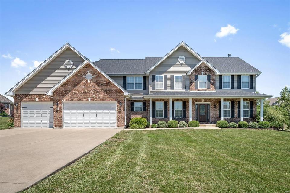 319 Pioneer Ridge Dr, Wentzville, MO 63385 66 Photos MLS 22041912