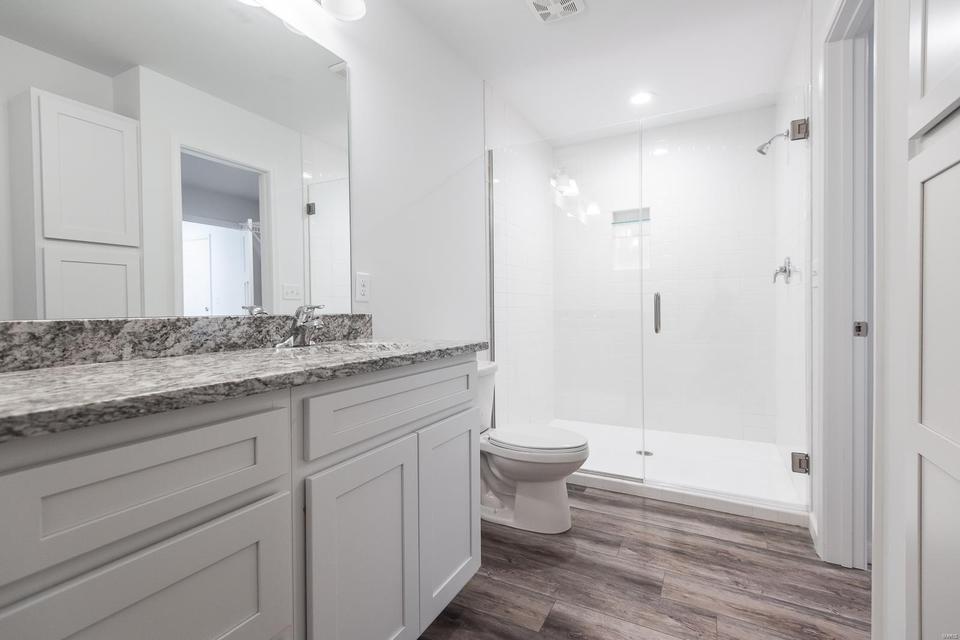  827 Mid Rivers Mall Dr, Saint Peters, MO 63376 photo 36