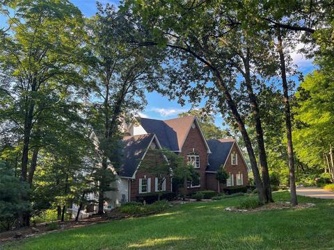 706 Red Gate Dr, Defiance, MO 63341 photo 1