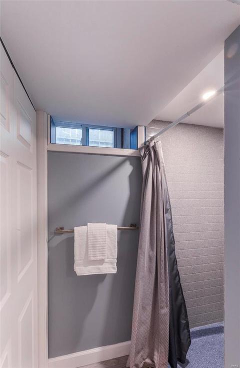 1044 Ormond Dr, Saint Louis, MO 63122 photo 30