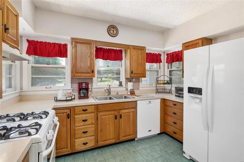 106 Mar El Ct, Ellisville, MO 63011 photo 11