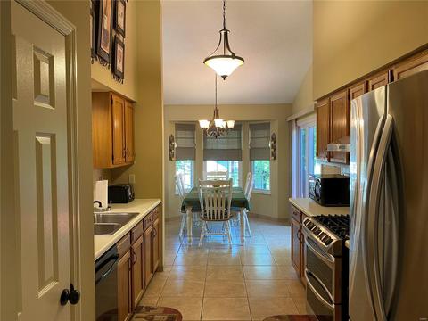580 Enchanted Pkwy, Manchester, MO 63021 photo 7