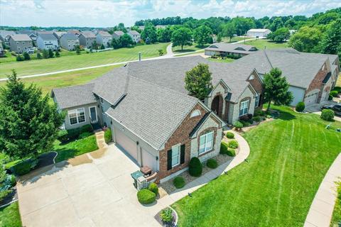 1009 Castleview Ct, Saint Charles, MO 63304 photo 6