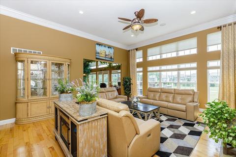 1009 Castleview Ct, Saint Charles, MO 63304 photo 9
