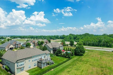 1009 Castleview Ct, Saint Charles, MO 63304 photo 89