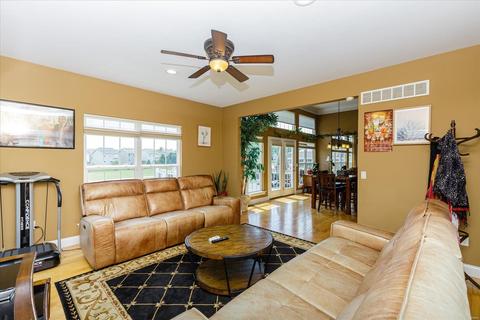 1009 Castleview Ct, Saint Charles, MO 63304 photo 30
