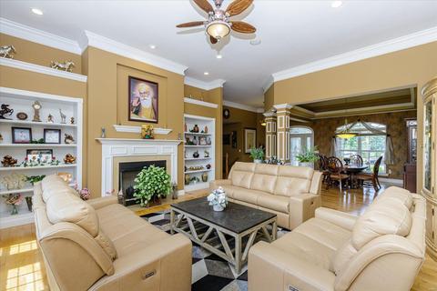 1009 Castleview Ct, Saint Charles, MO 63304 photo 12