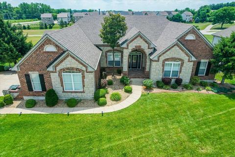 1009 Castleview Ct, Saint Charles, MO 63304 photo 8