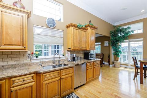 1009 Castleview Ct, Saint Charles, MO 63304 photo 18